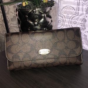 Coach wallet
